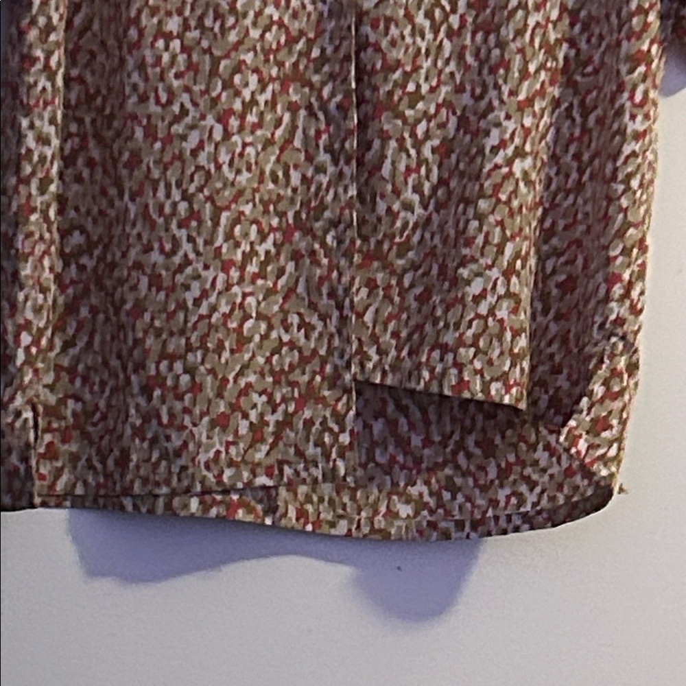 Women's Button Down Shirt - Multicolor Pattern - image 5